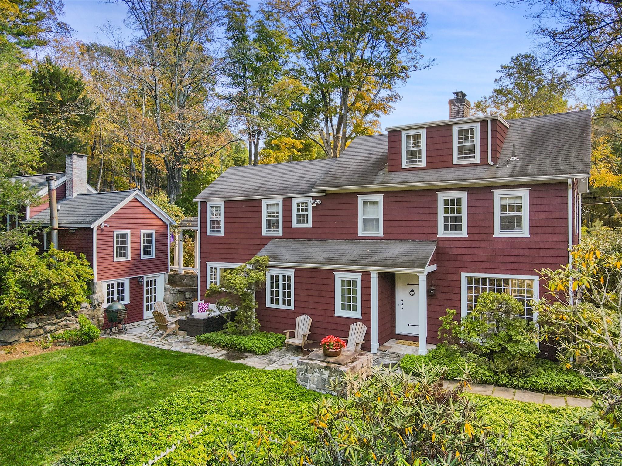 66 Eastwoods Road, Pound Ridge, New York image 3