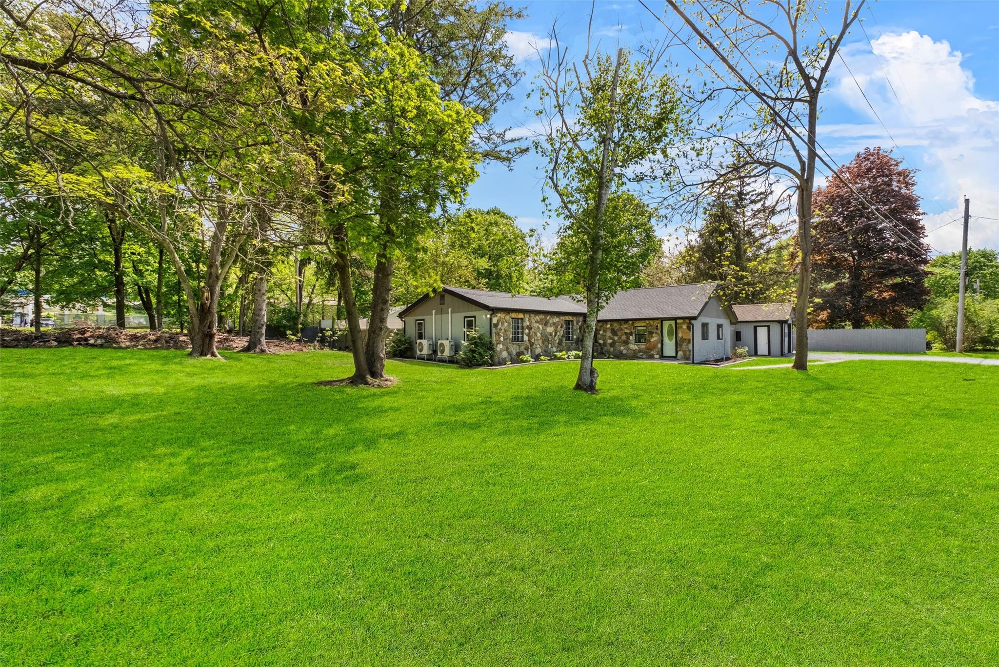 1 Davis Road