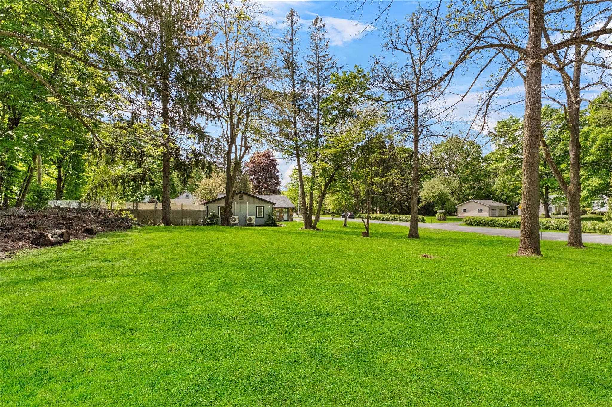 1 Davis Road, Poughkeepsie, New York image 42