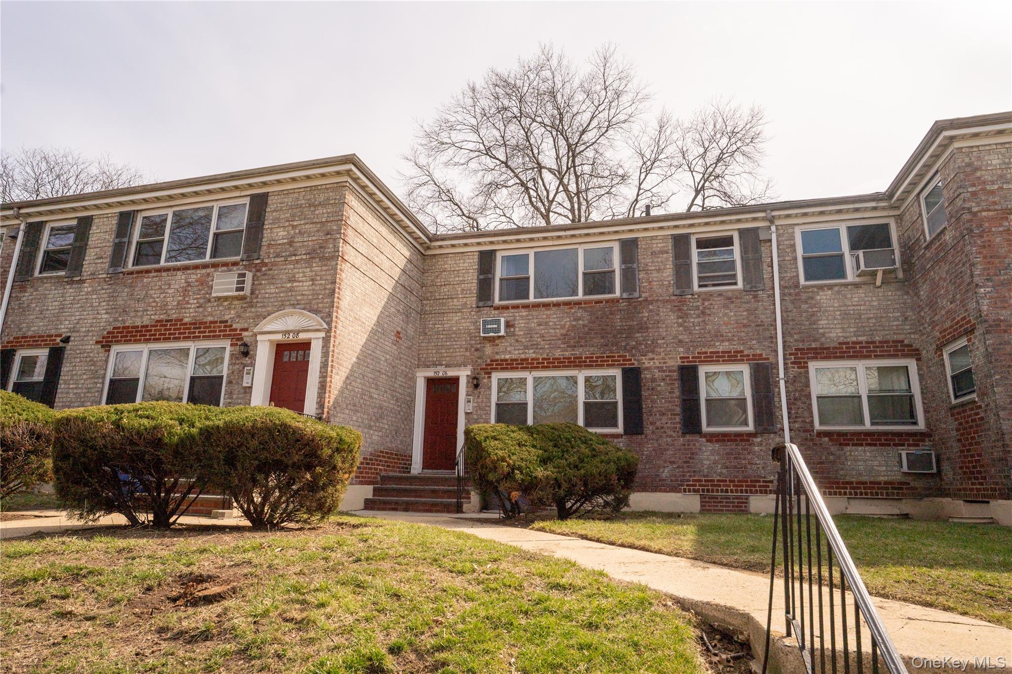 152-06 Jewel Avenue 83A