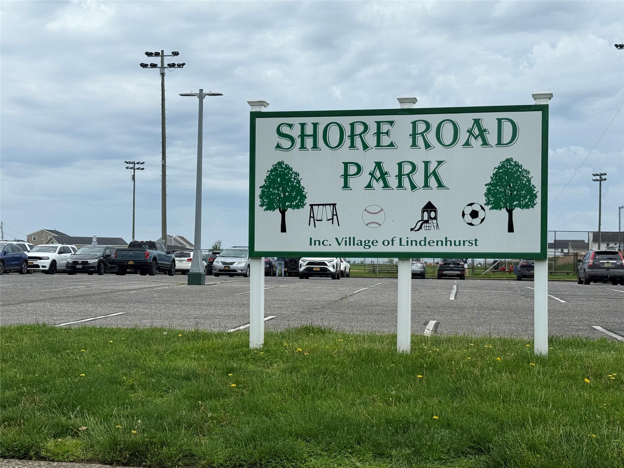 812 Beach Street, Lindenhurst, New York image 19