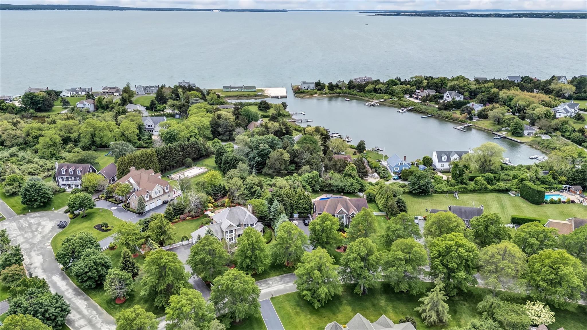 1260 Water Terrace, Southold, New York image 33