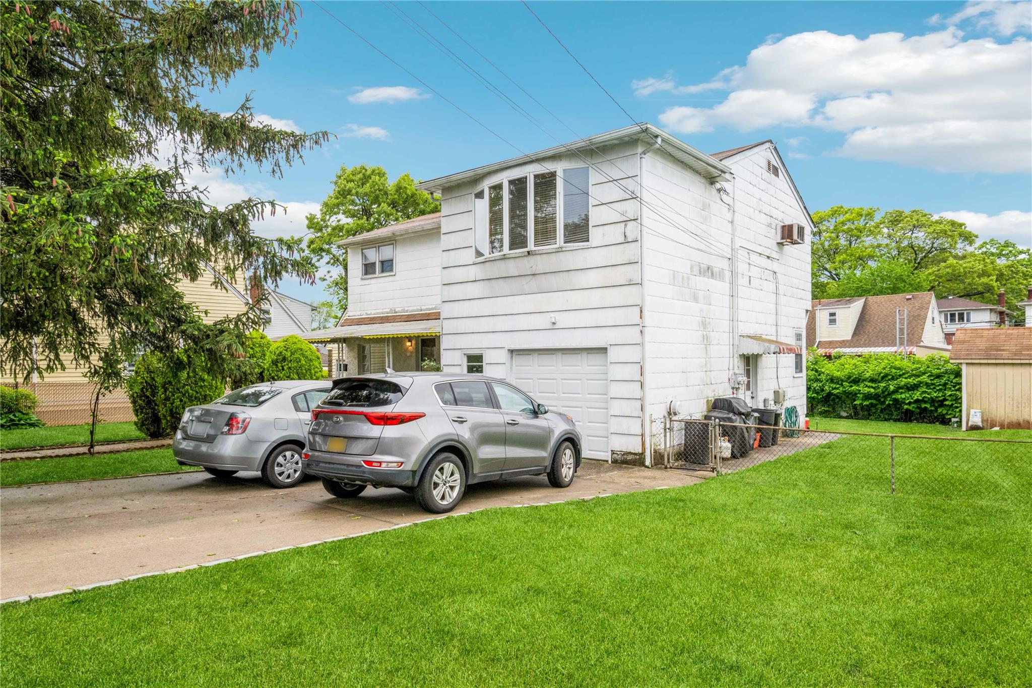 356 Oakley Avenue, Elmont, New York image 2