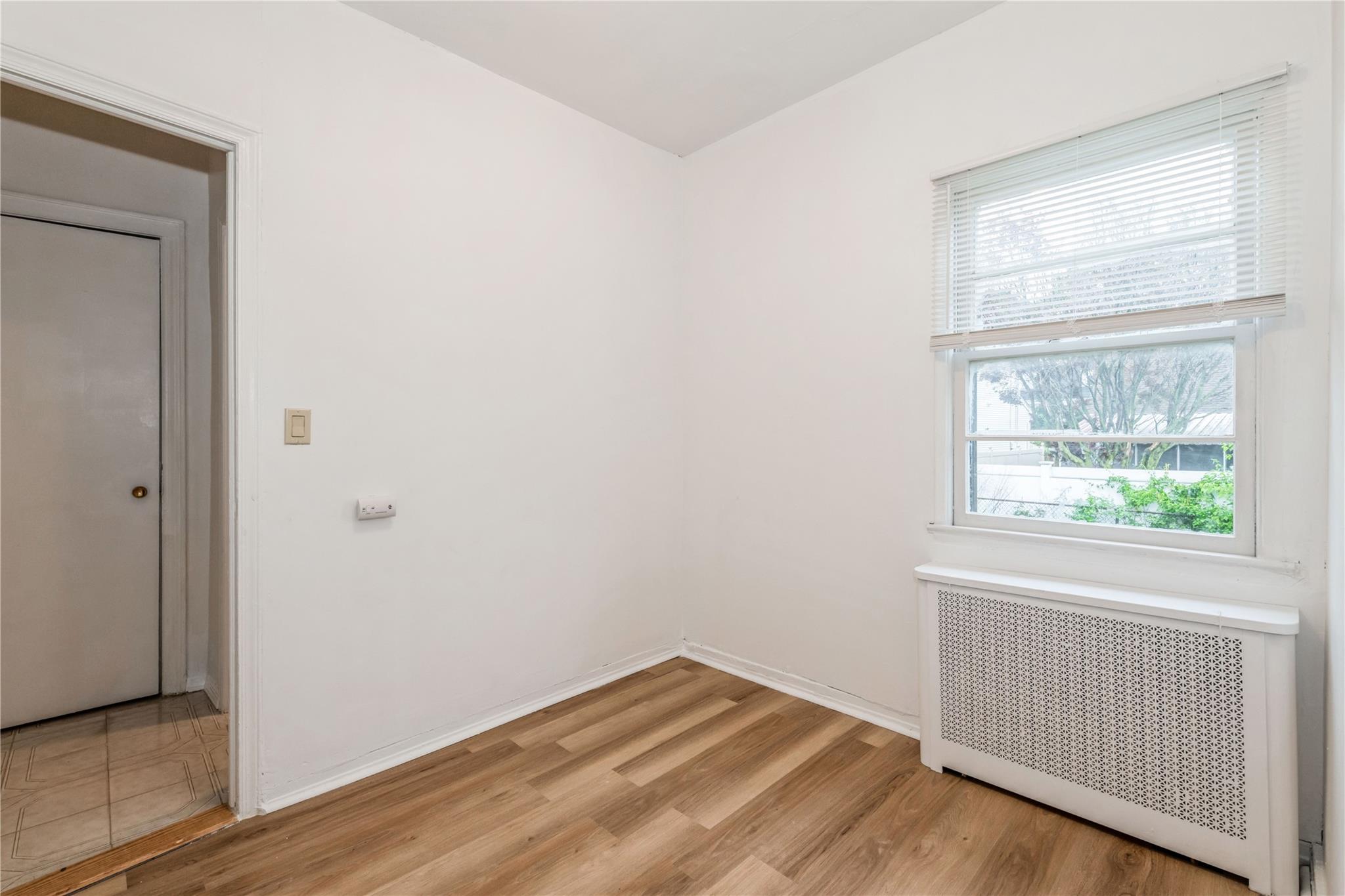 356 Oakley Avenue, Elmont, New York image 21
