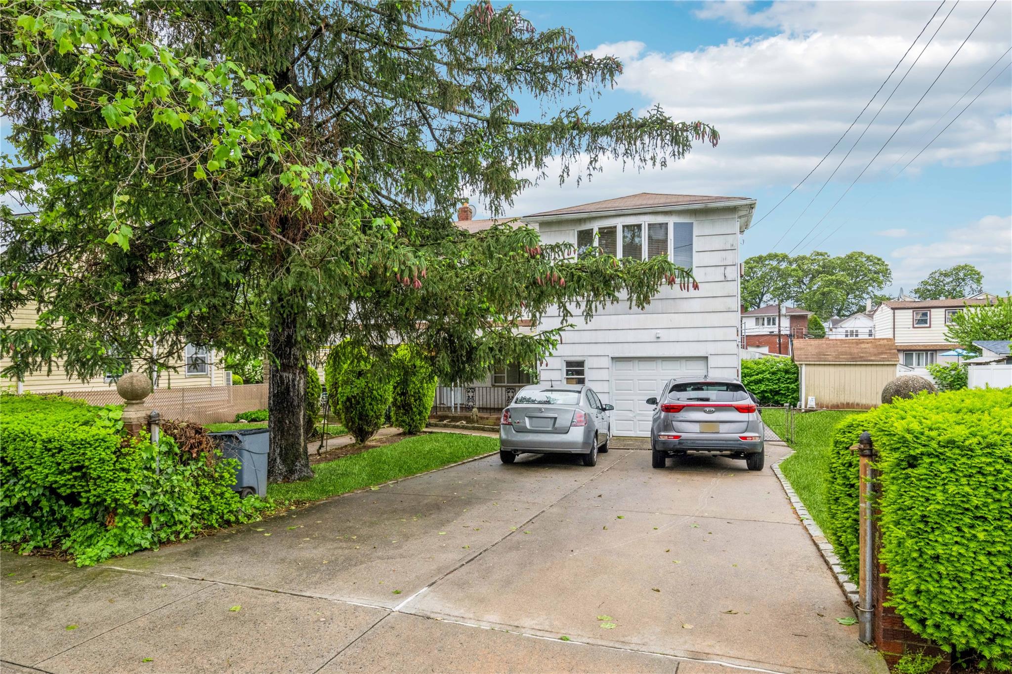 356 Oakley Avenue, Elmont, New York image 3