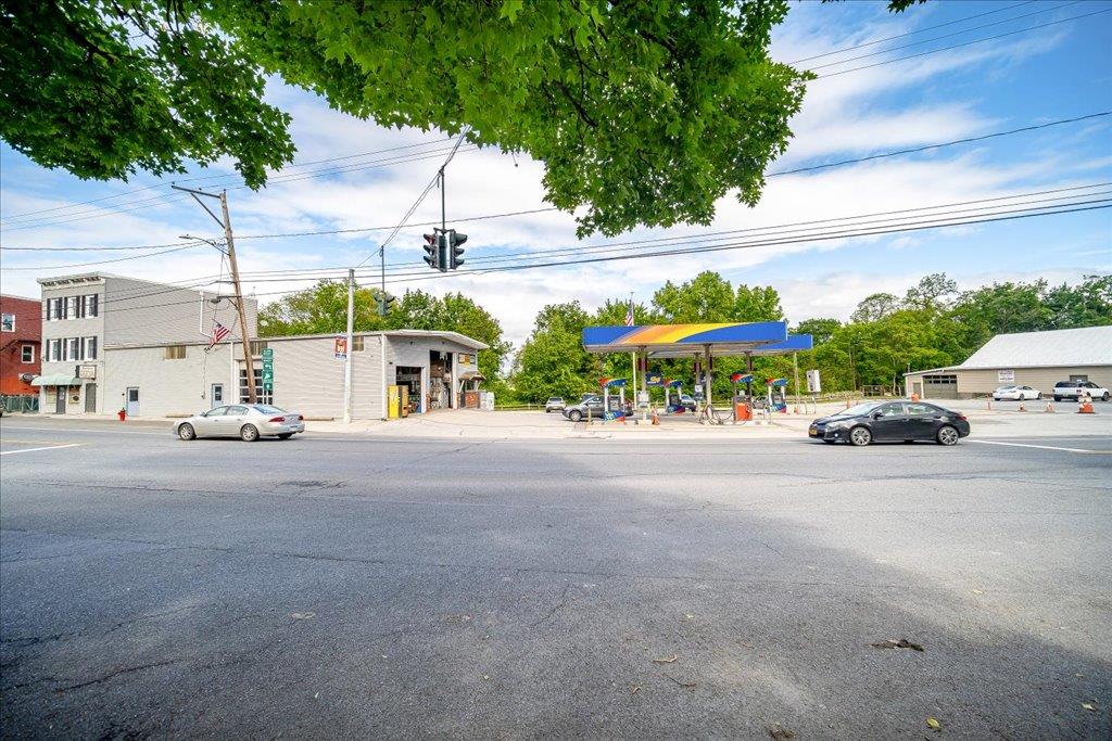 1316 Route 9W
