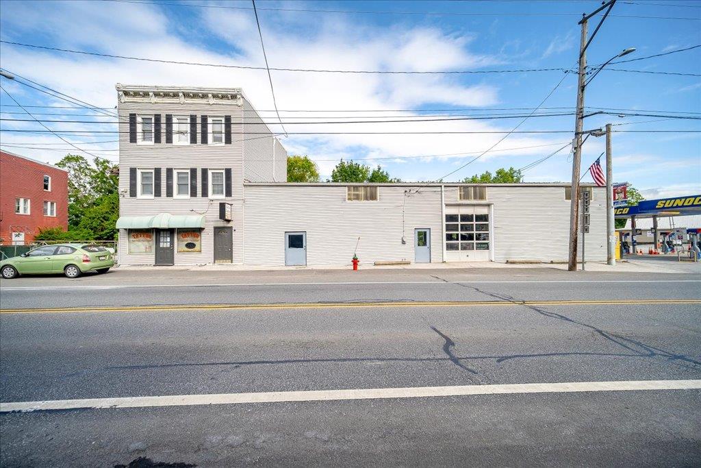 1316 Route 9W