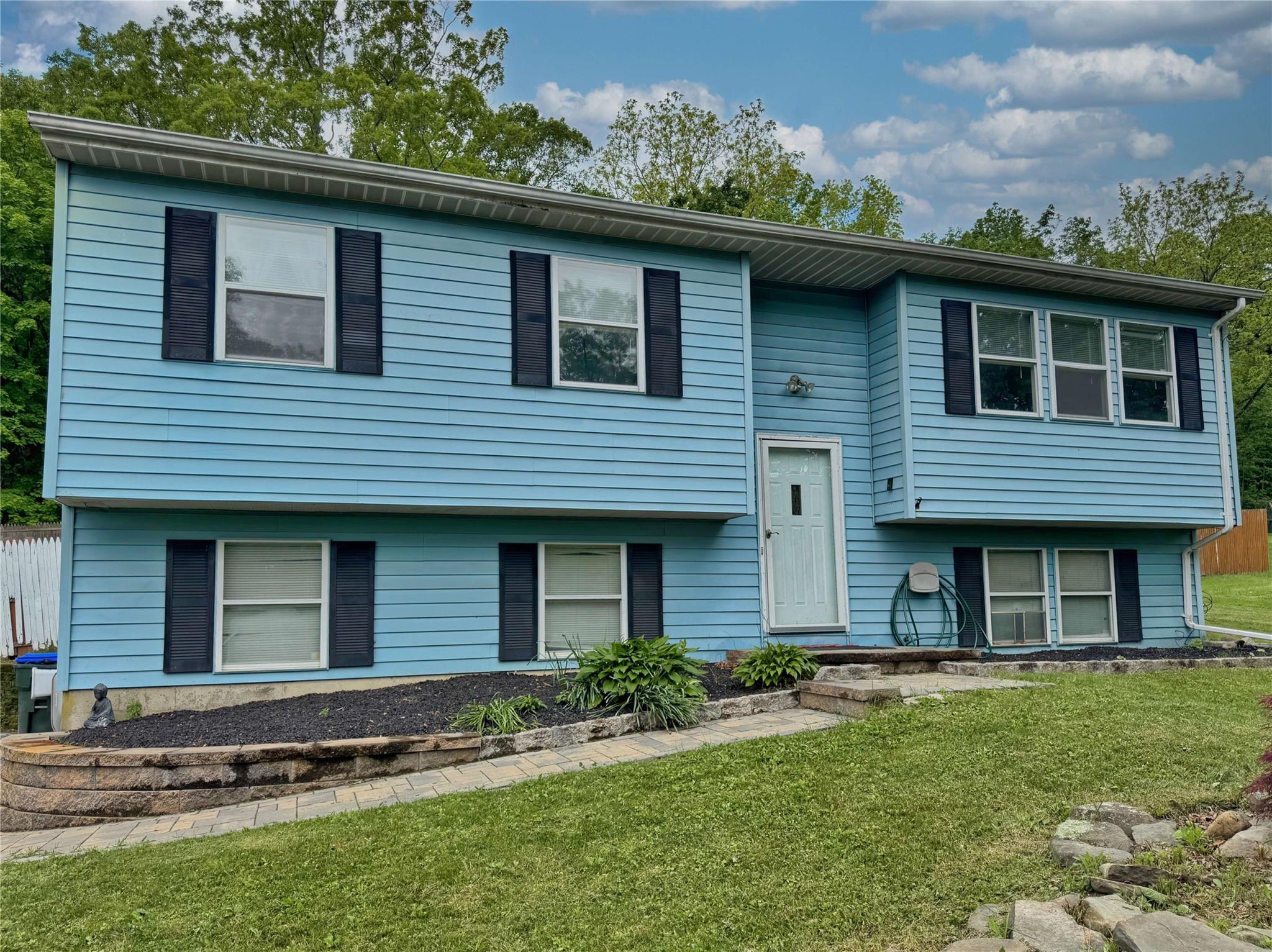 285 Riley Road, New Windsor, New York image 2