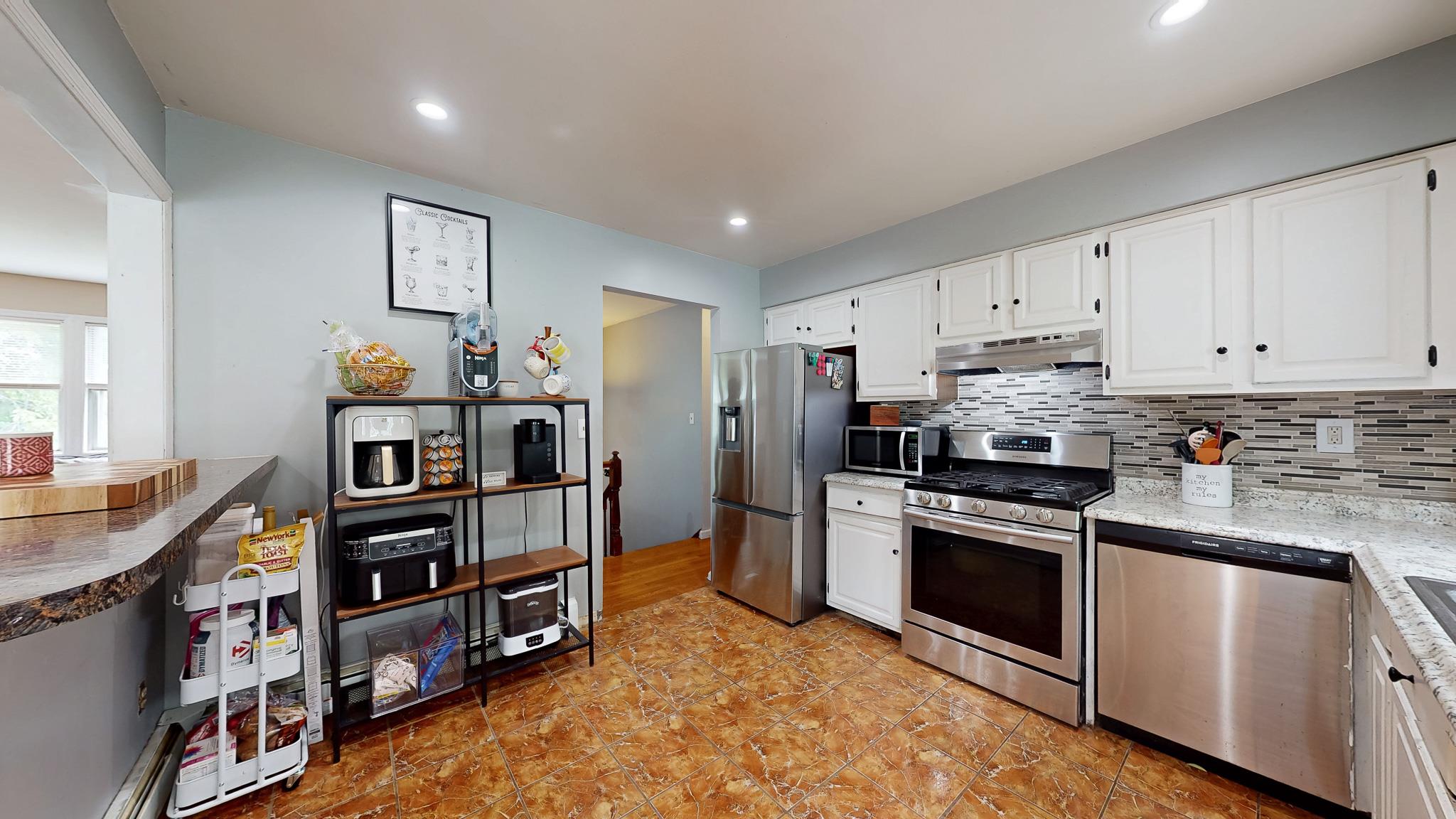 285 Riley Road, New Windsor, New York image 5