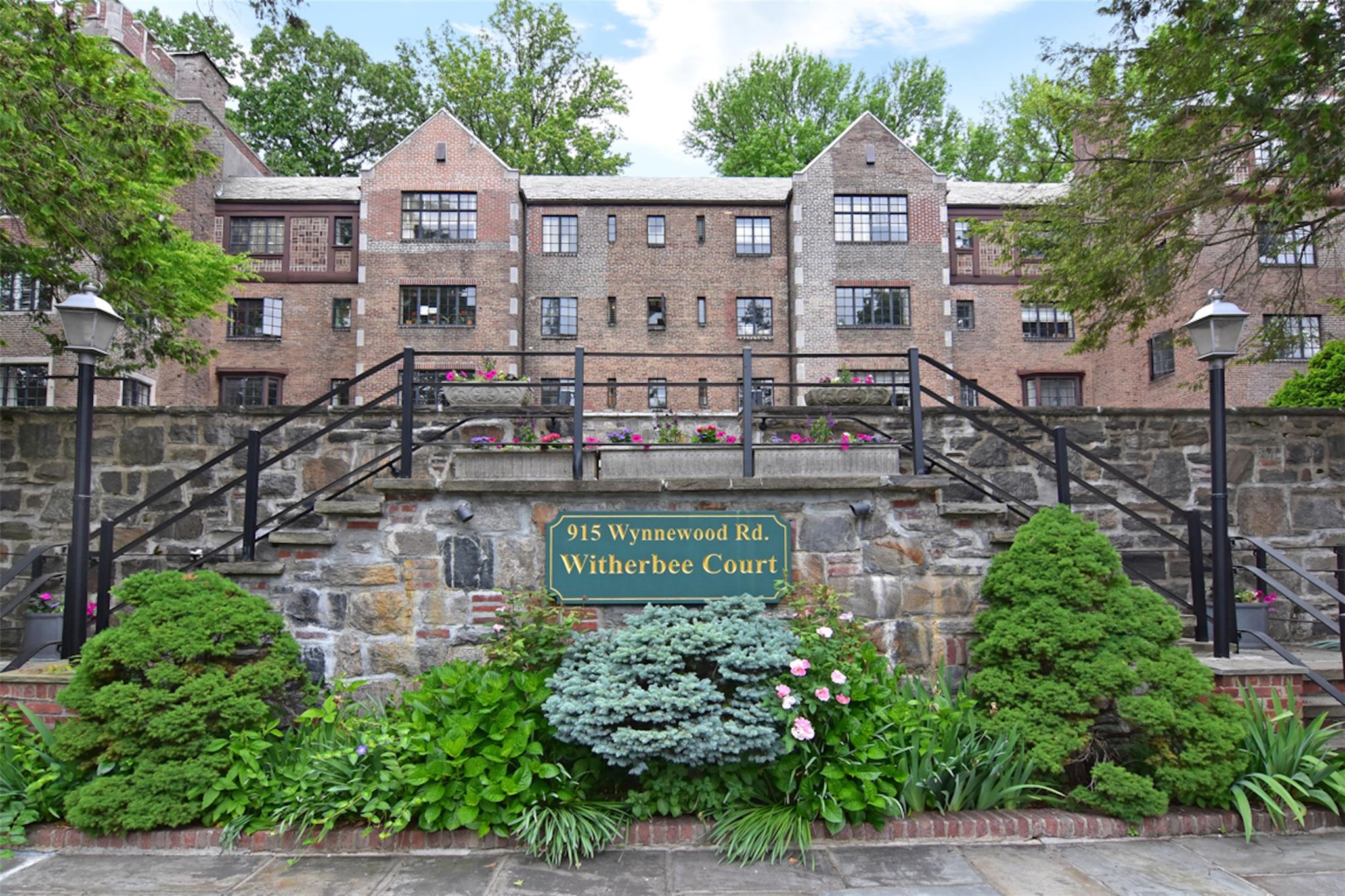 915 Wynnewood Road #5C, Pelham, New York image 1