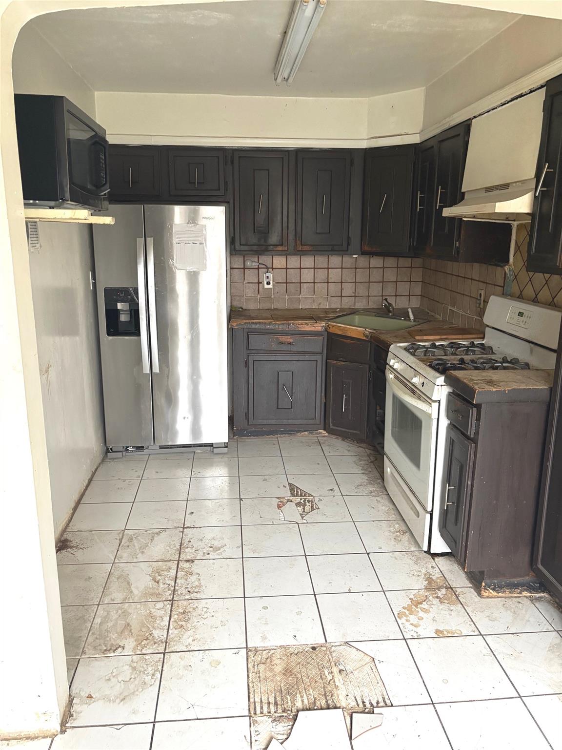 57-10 84th Street, Elmhurst, New York image 9