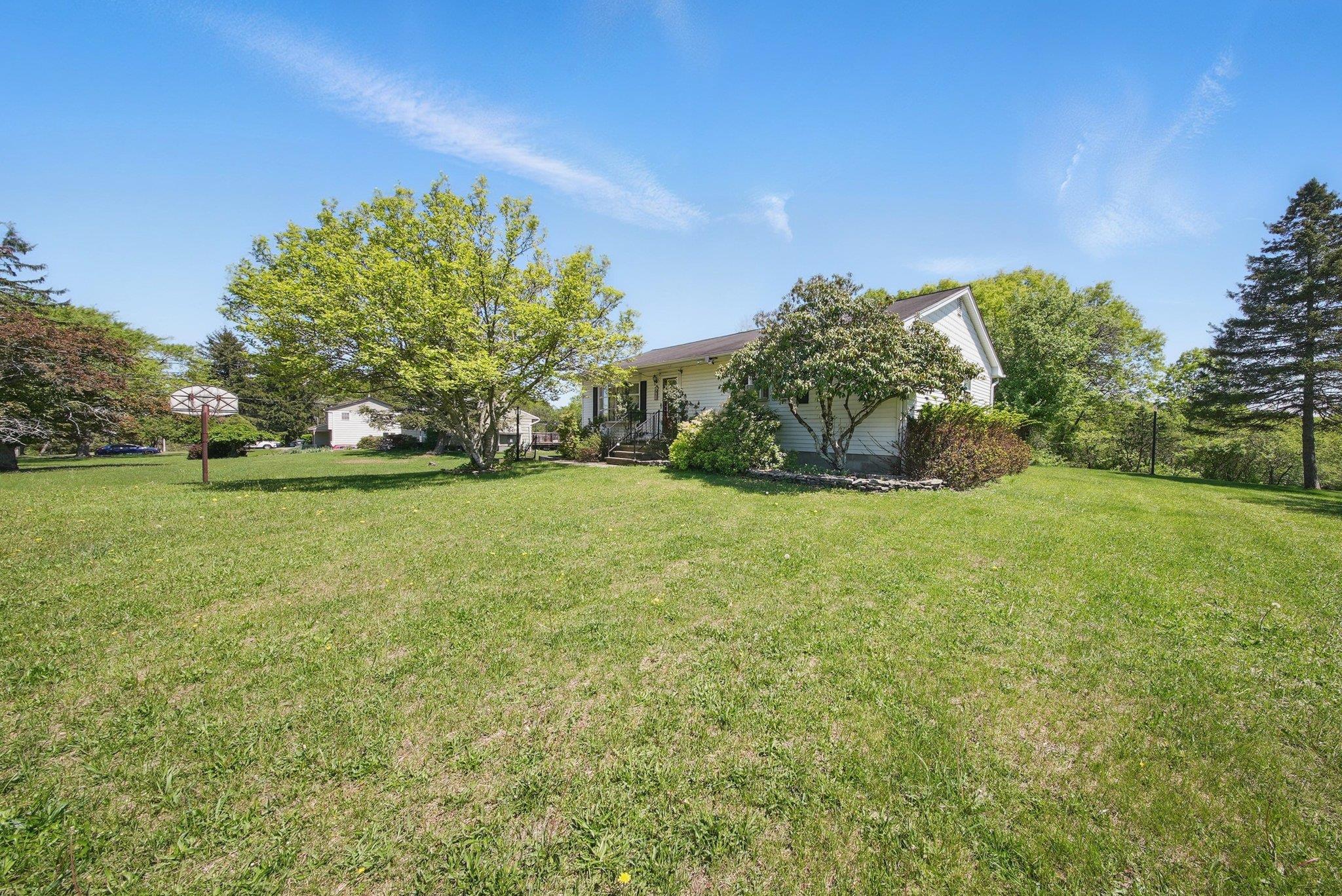 65 Hill Road, Goshen, New York image 32