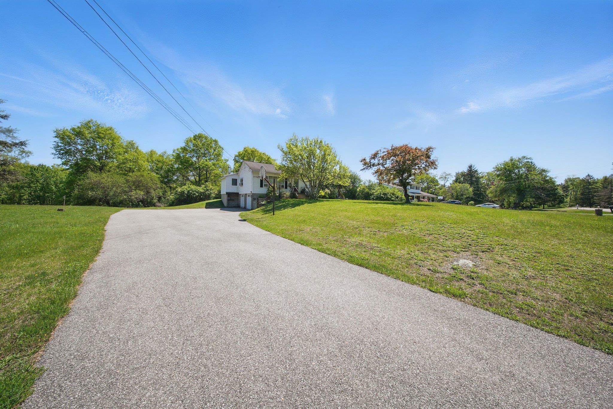 65 Hill Road, Goshen, New York image 4