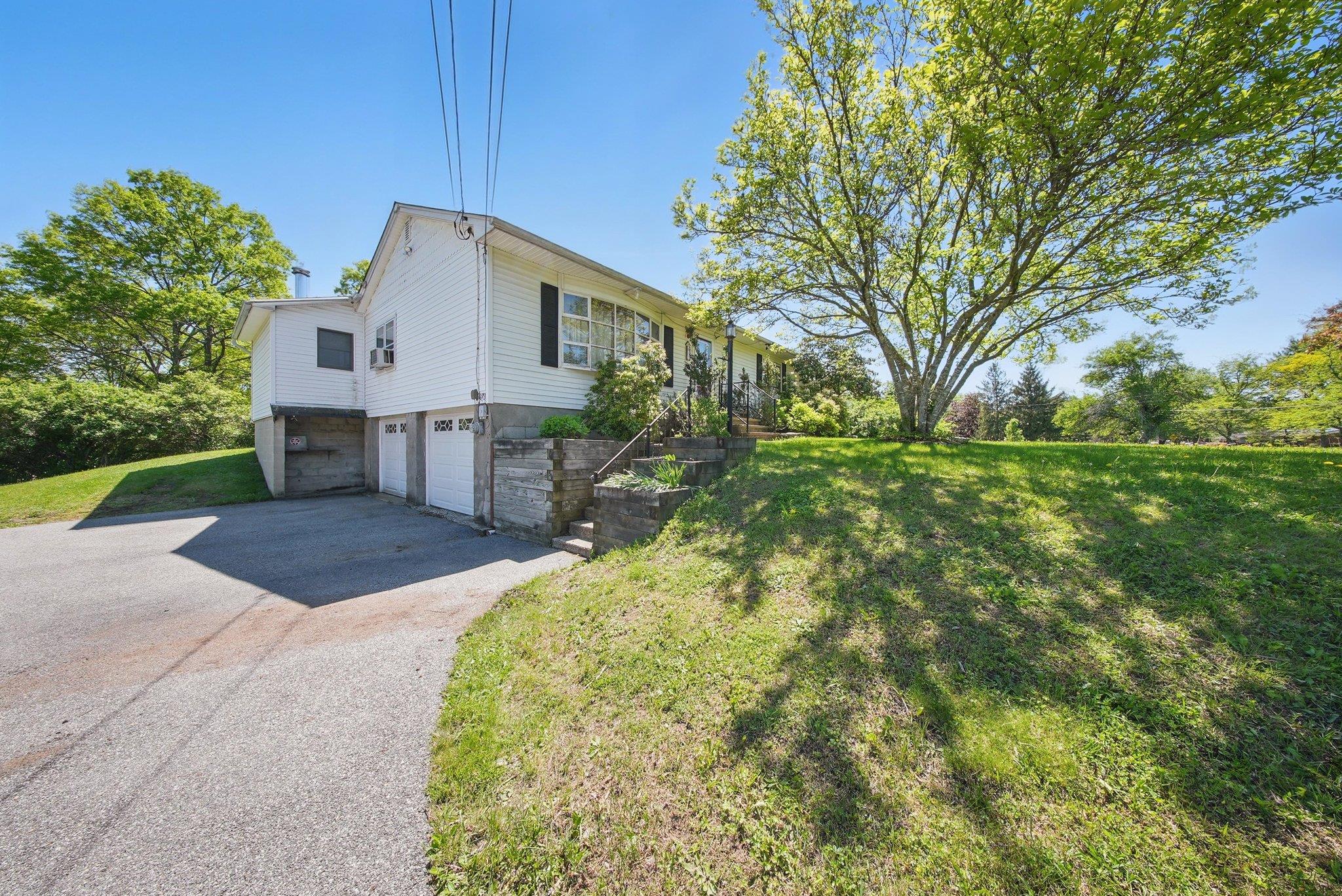 65 Hill Road, Goshen, New York image 2