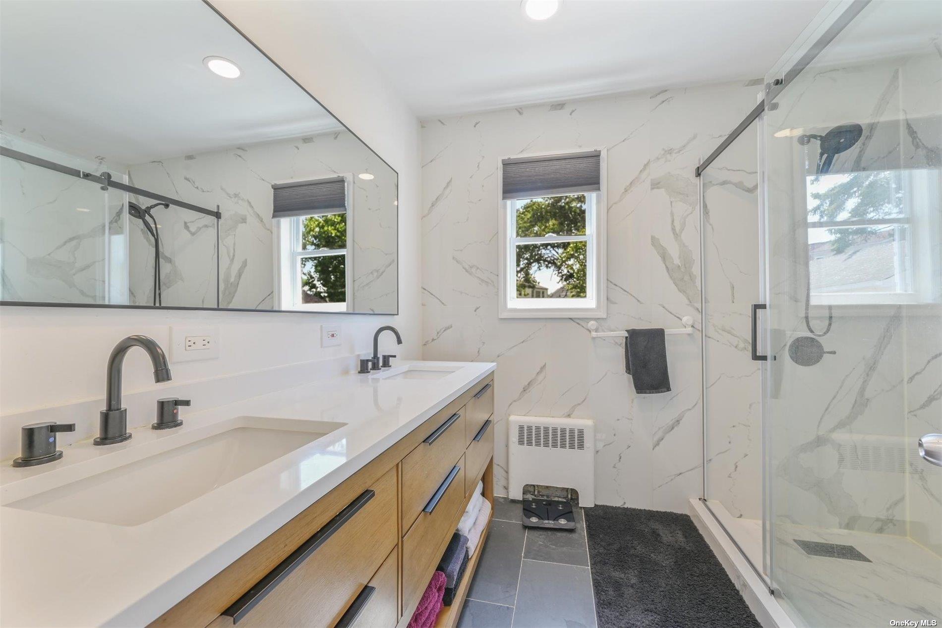 12 Radstock Avenue, Valley Stream, New York image 18