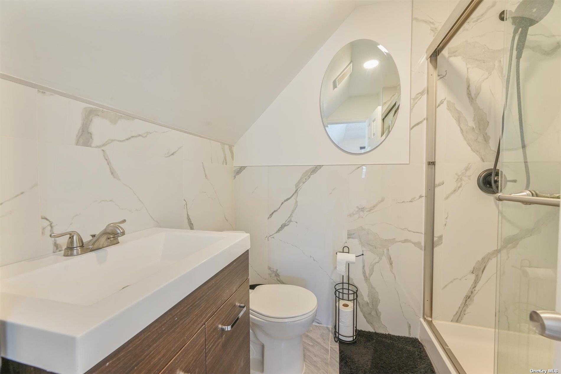 12 Radstock Avenue, Valley Stream, New York image 22