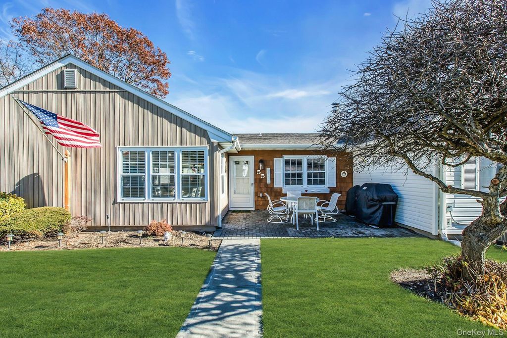 Photo of 55 Revere Drive, Sayville, NY 11782 (MLS # 930563)