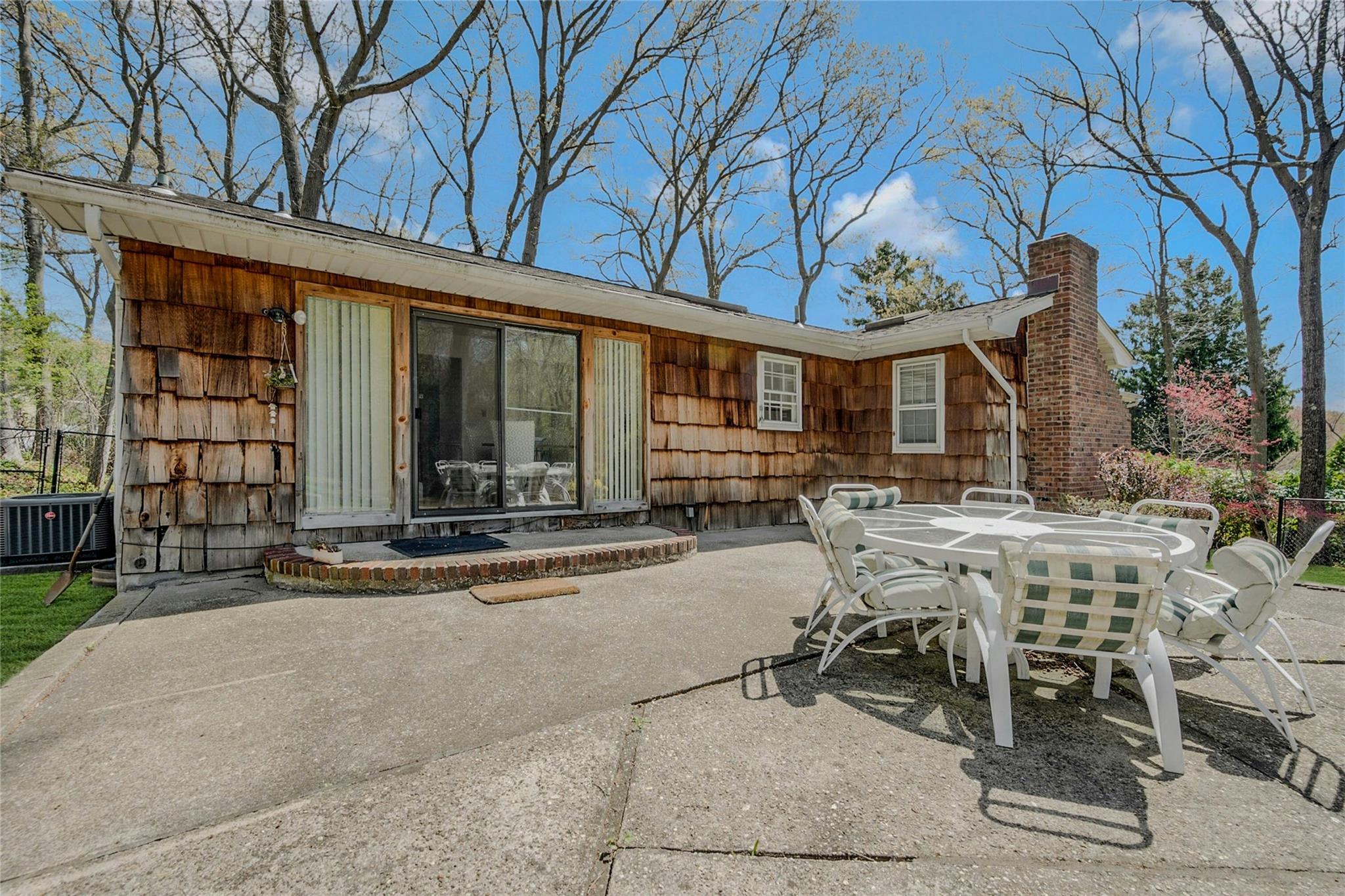 10 Ellen Drive, Port Jefferson, New York image 37