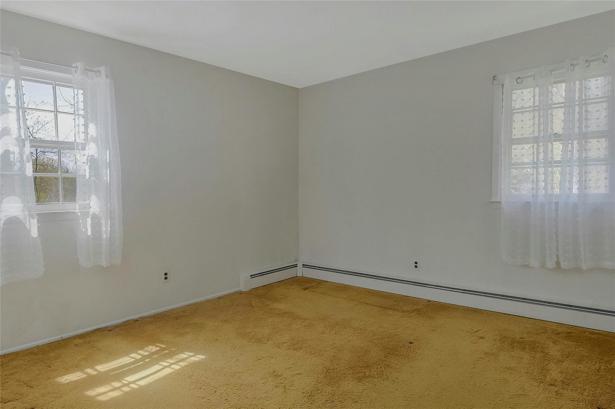 10 Ellen Drive, Port Jefferson, New York image 26