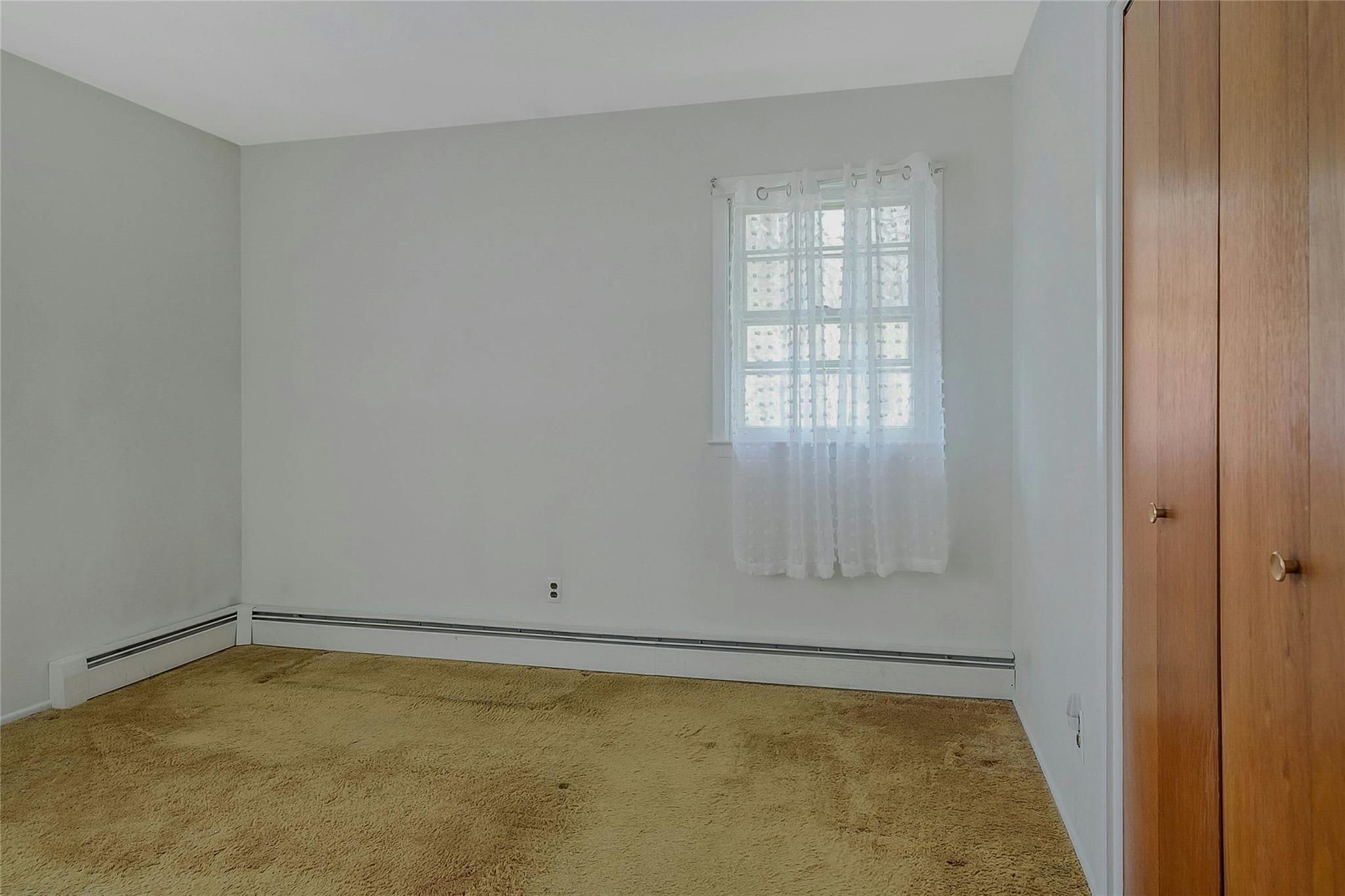 10 Ellen Drive, Port Jefferson, New York image 25