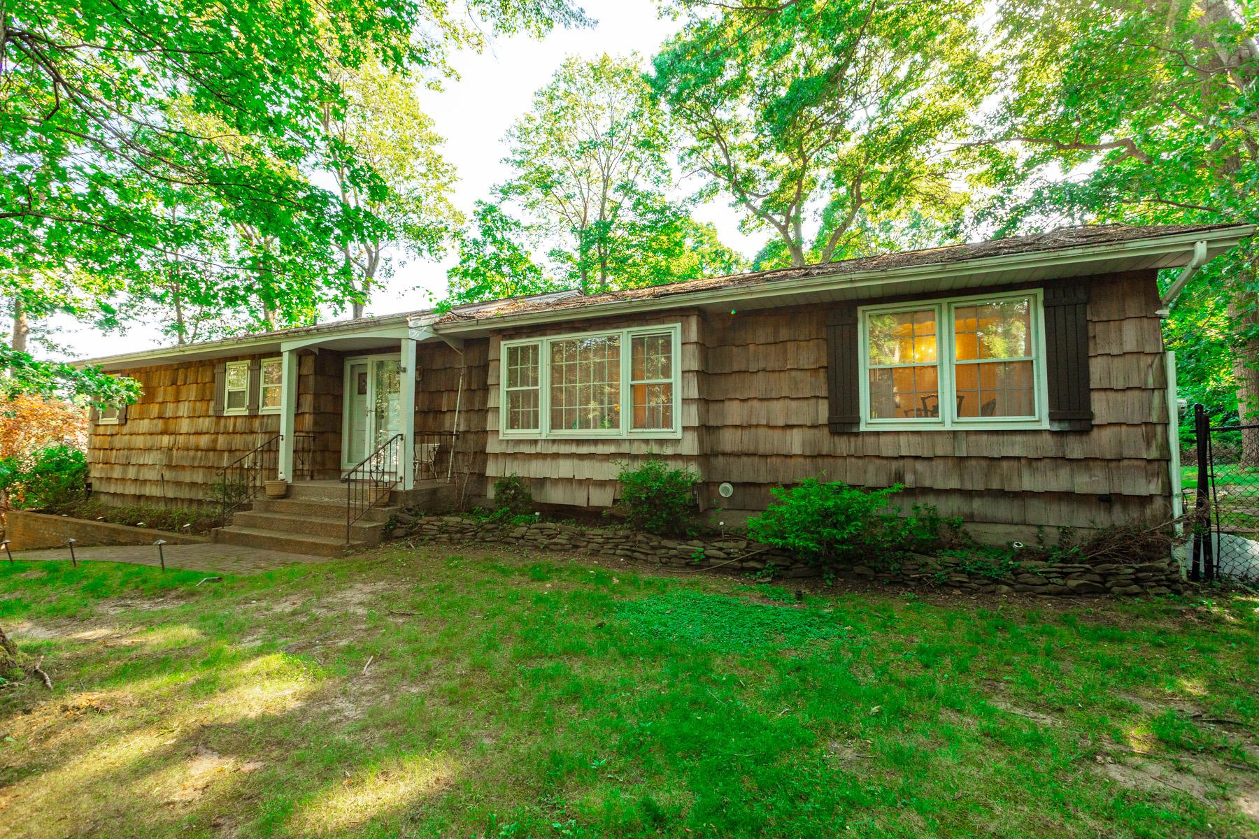Property for Sale at Ellen Drive, Port Jefferson, Hamptons, NY - Bedrooms: 3 
Bathrooms: 3  - $590,000