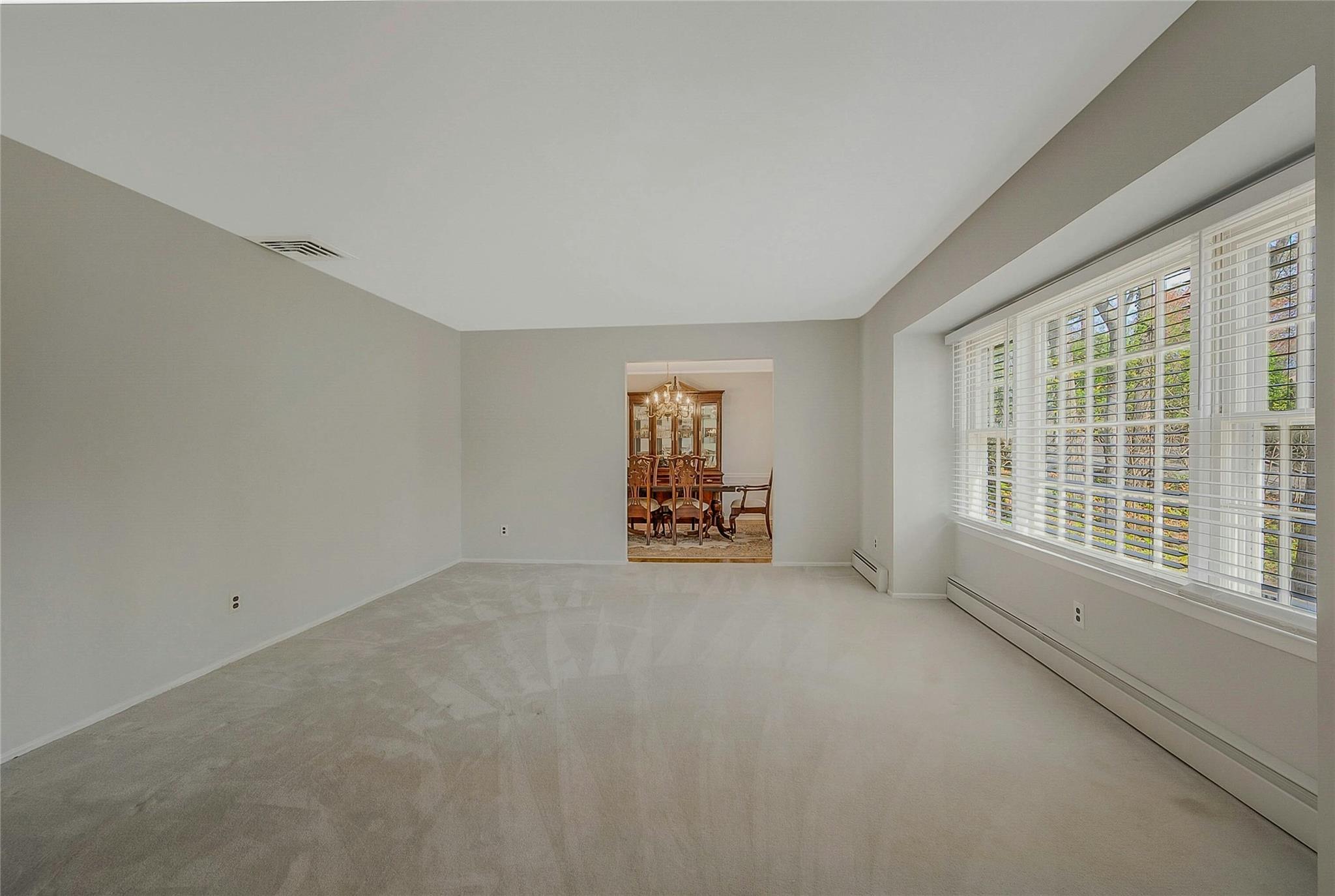 10 Ellen Drive, Port Jefferson, New York image 5