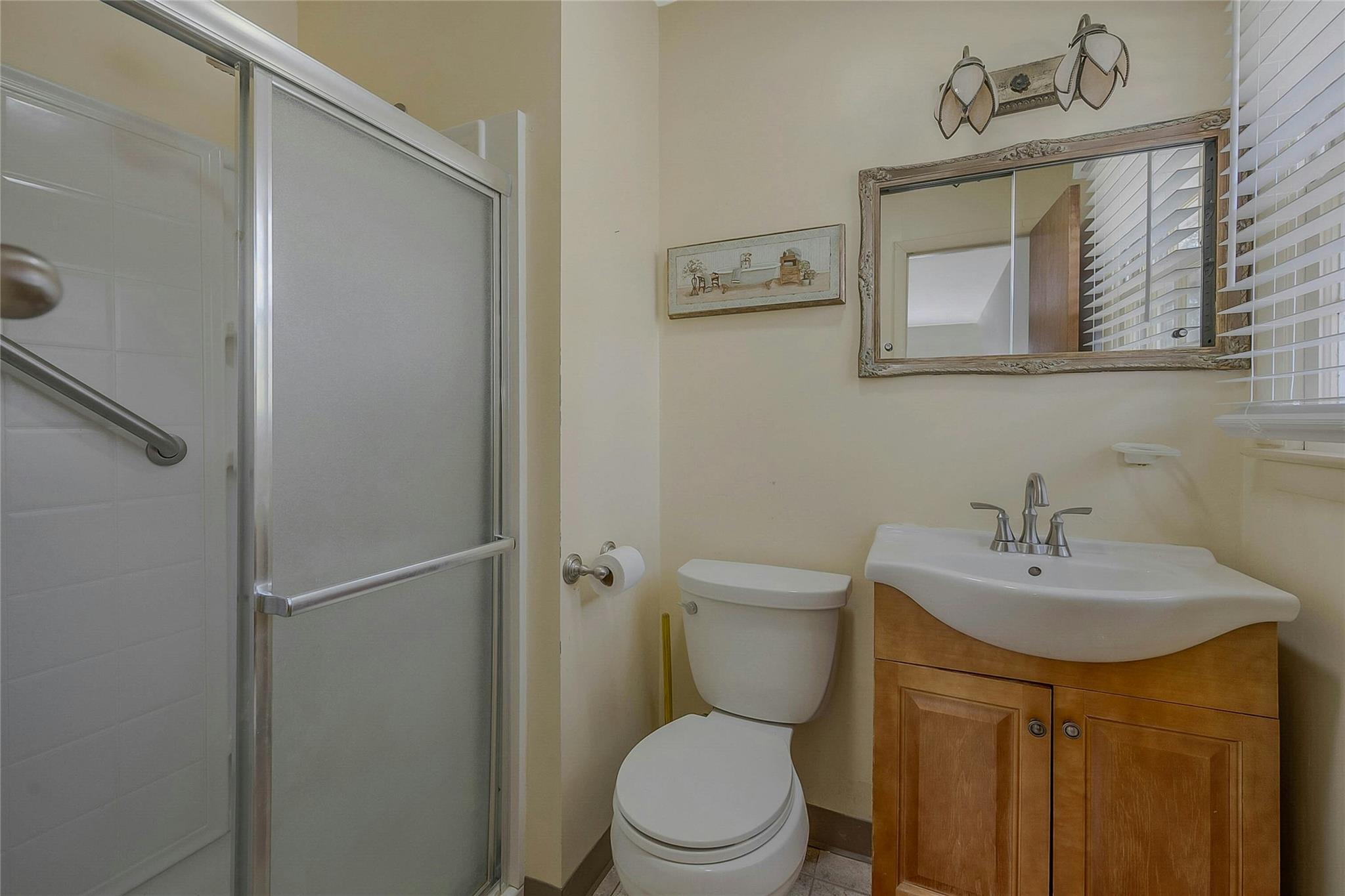 10 Ellen Drive, Port Jefferson, New York image 30