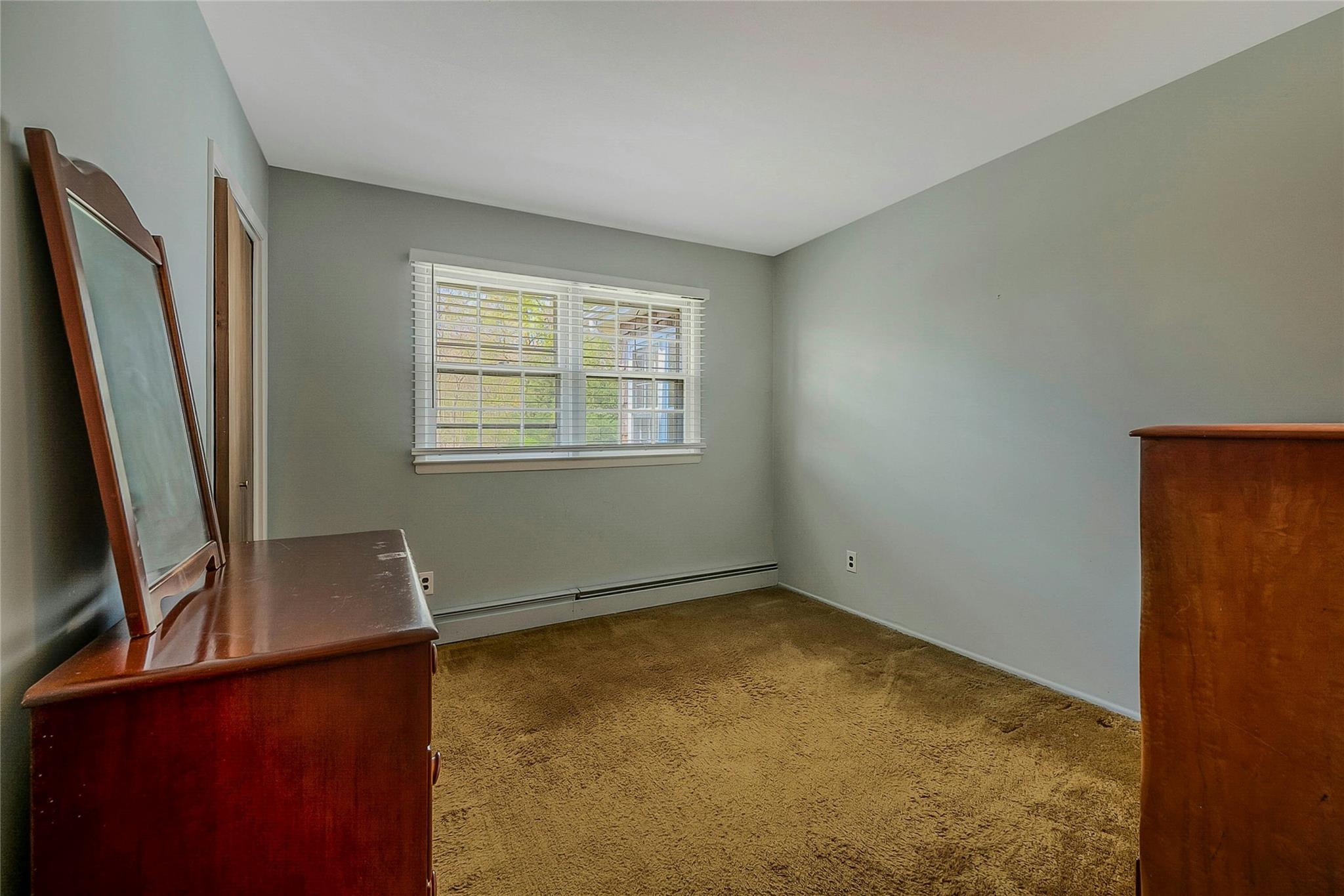 10 Ellen Drive, Port Jefferson, New York image 23