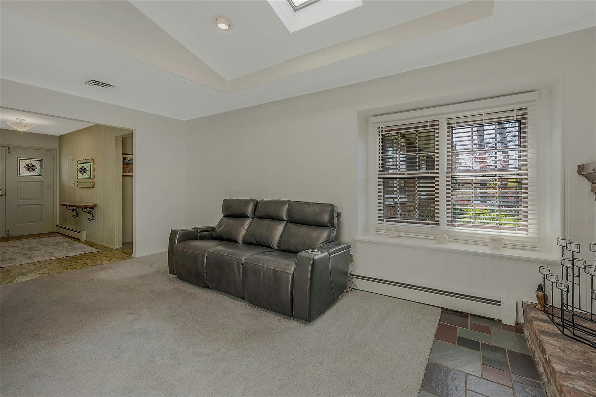 10 Ellen Drive, Port Jefferson, New York image 31