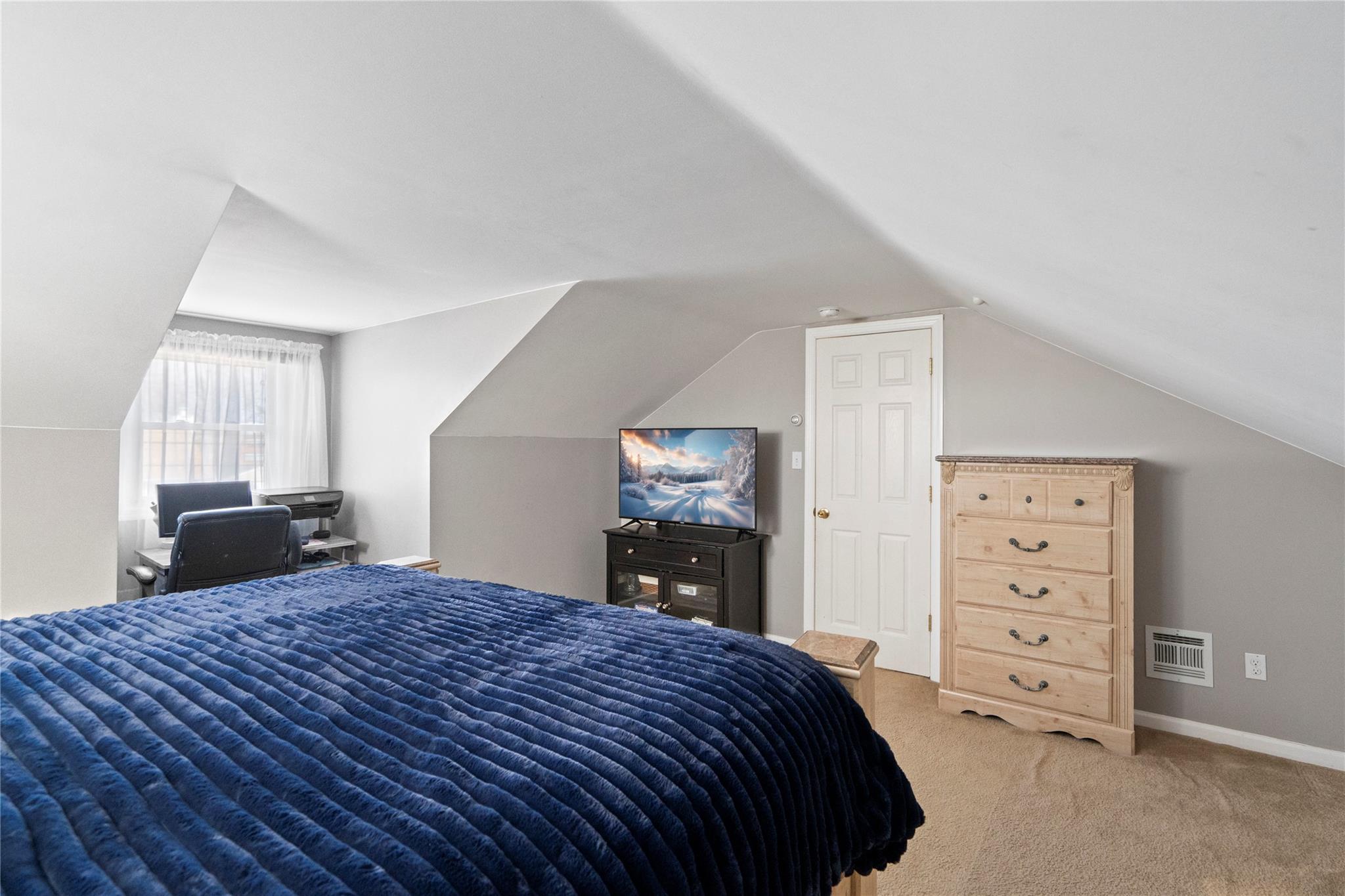 49 Anderson Avenue Ave, North Babylon, New York image 15