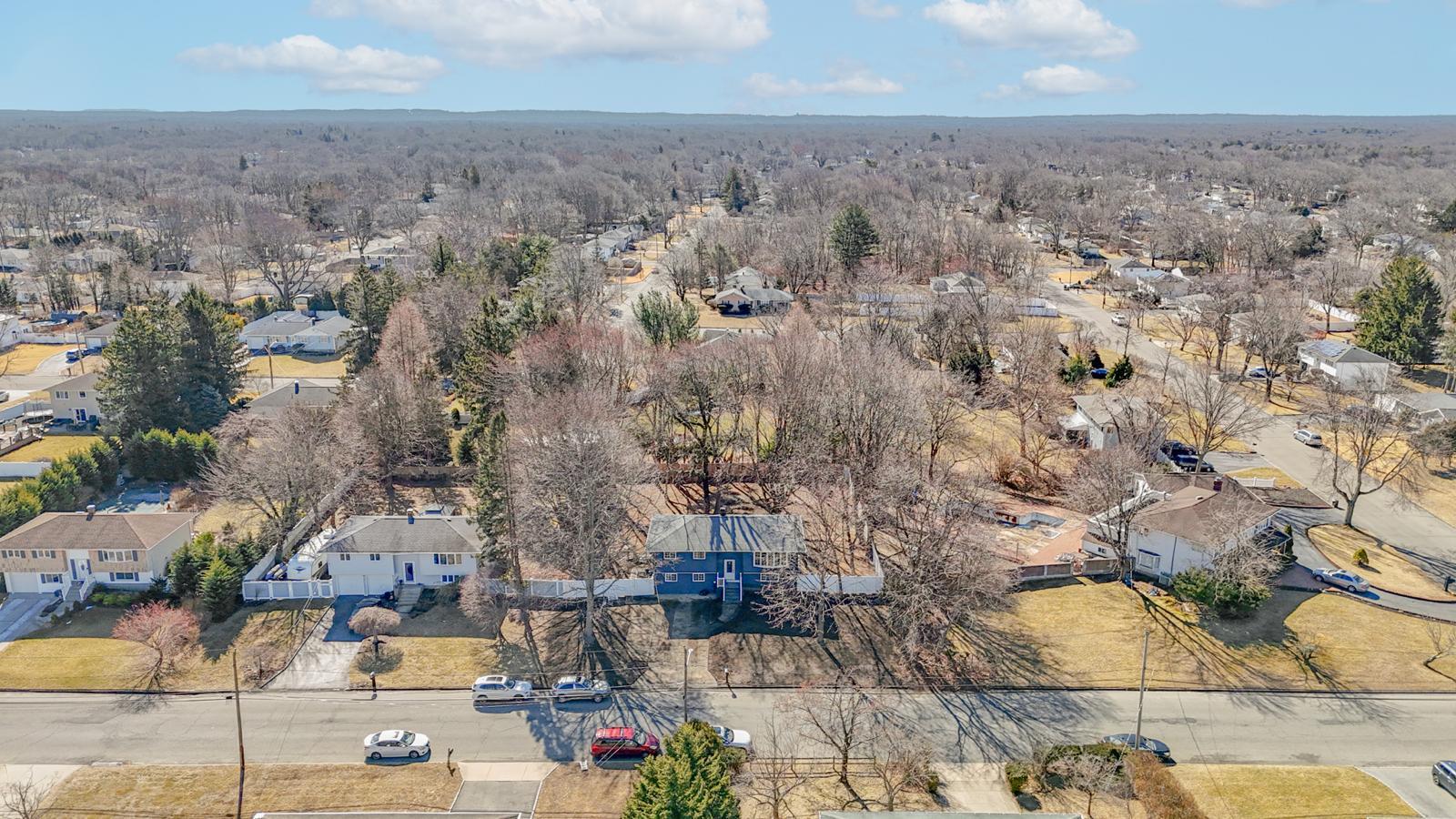 10 Katherine Street, Port Jefferson Station, New York image 18