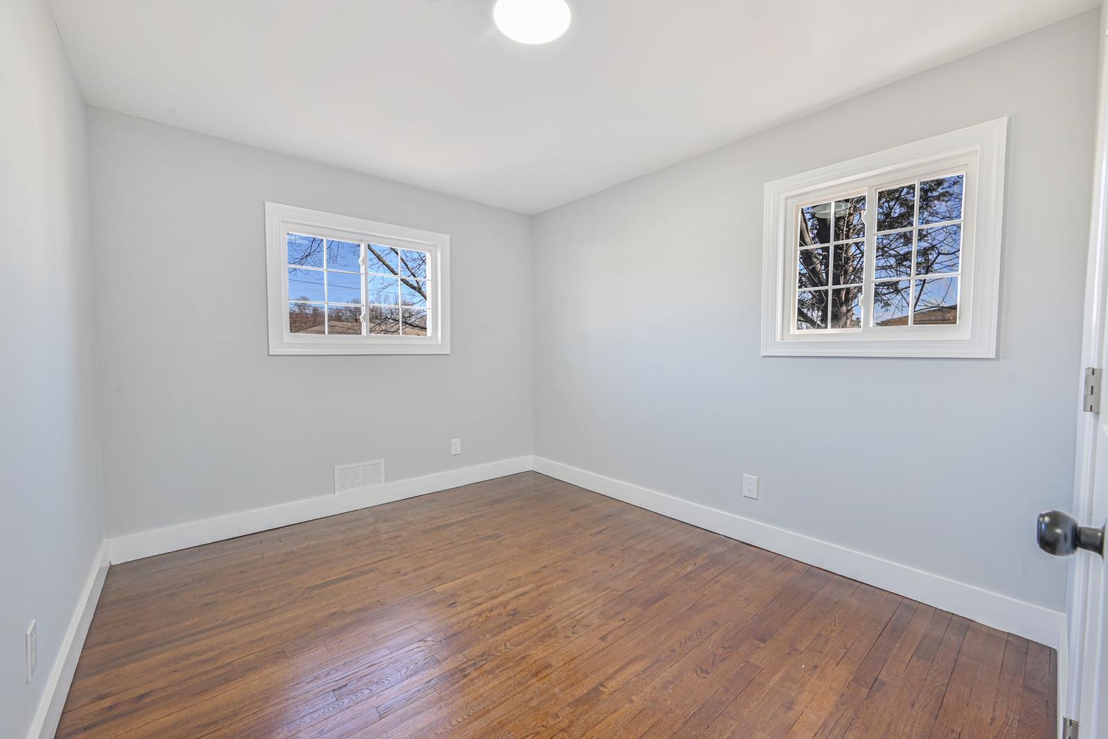 10 Katherine Street, Port Jefferson Station, New York image 7