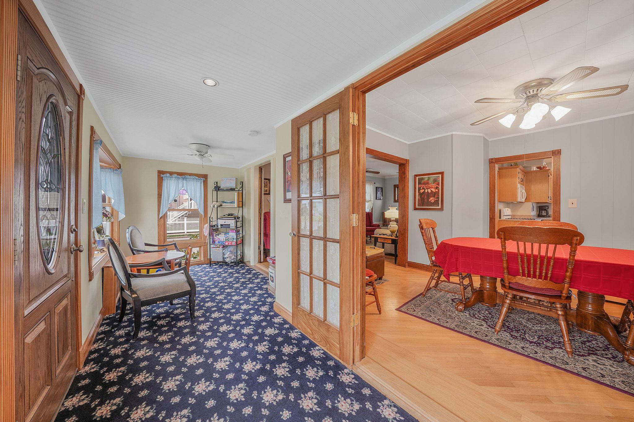 30 Scranton Avenue, Lynbrook, New York image 3