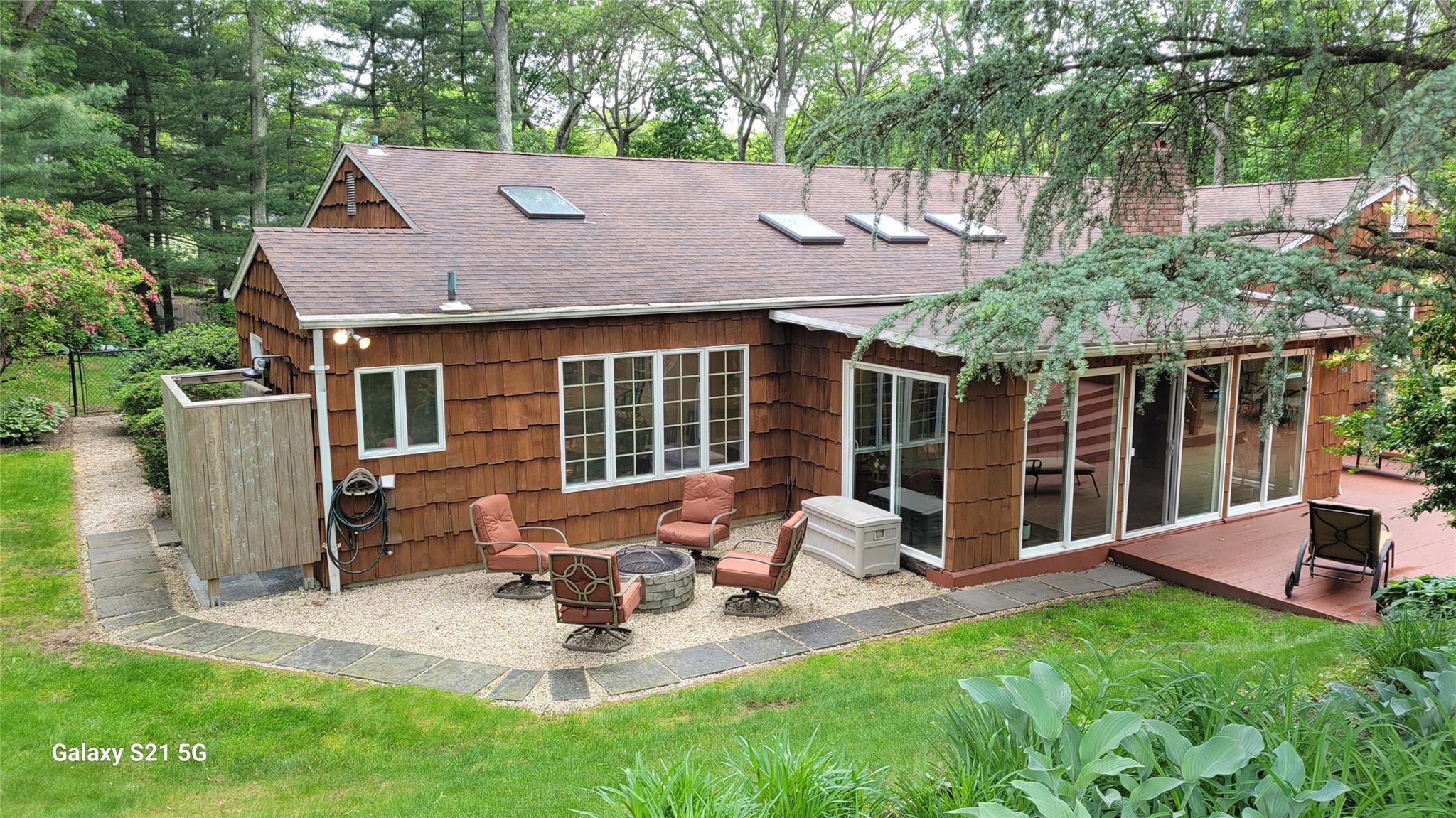 48 Warner Road, Huntington, New York image 32