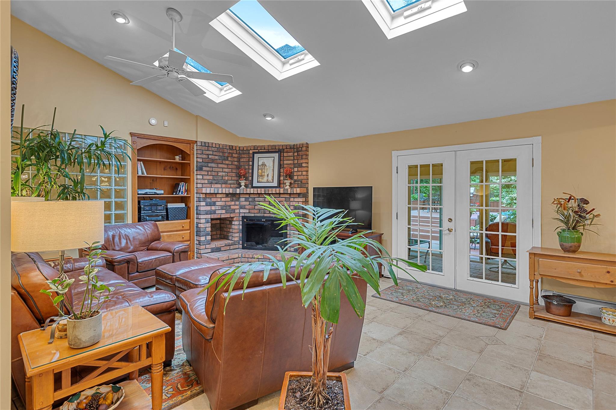 48 Warner Road, Huntington, New York image 14