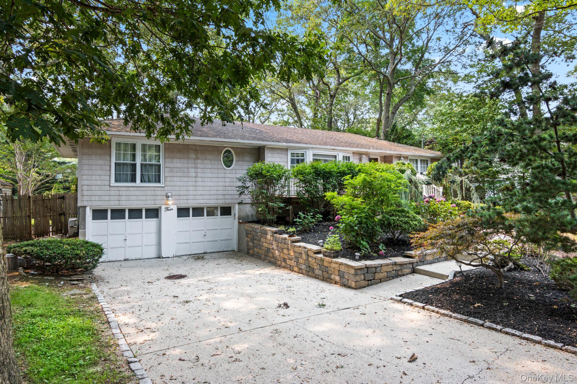 4 Berry Lane
