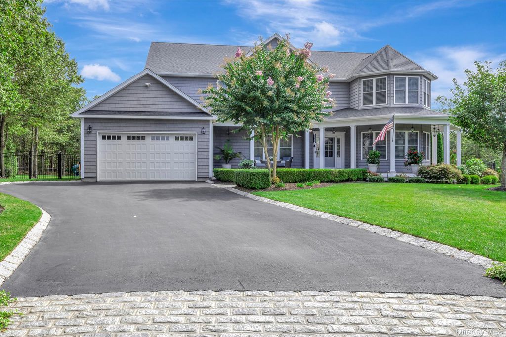 Photo of 39 Blackberry Lane, Center Moriches, NY 11934 (MLS # 974871)