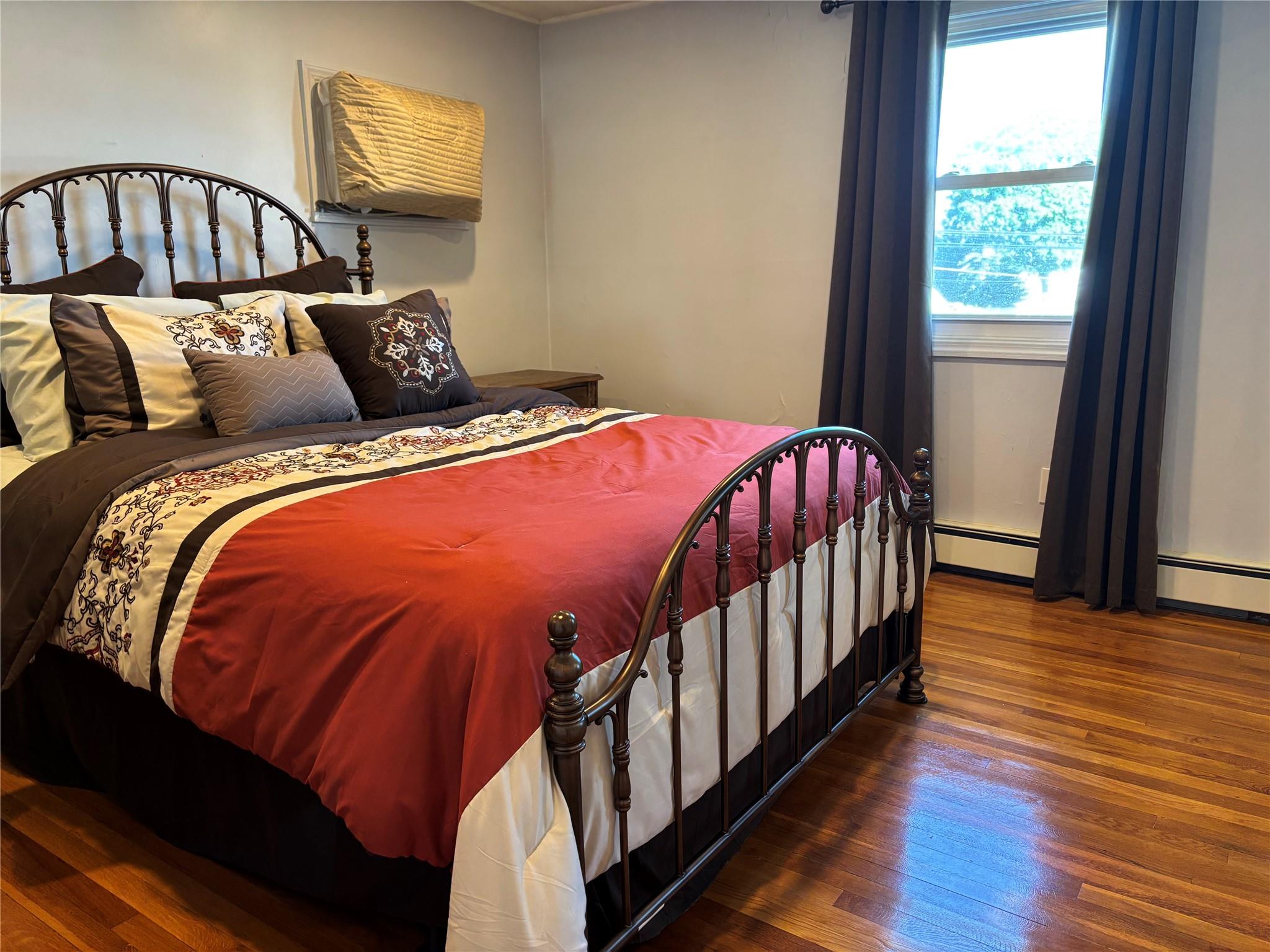 524 Davis Street, North Babylon, New York image 25