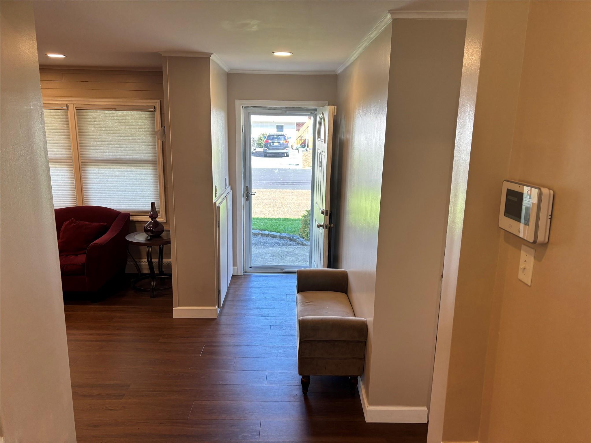 524 Davis Street, North Babylon, New York image 16