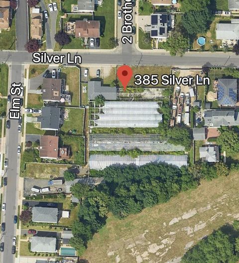 385 Silver Lane Oceanside NY 11572