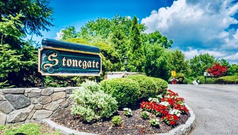 Homes For Sale - 1840 Crompond Road #4A3<br/> Peekskill, NY 10566