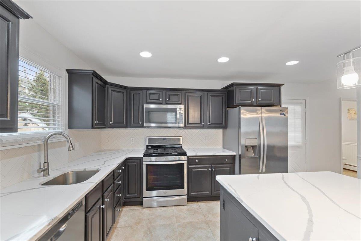 416 Elm Street, Port Chester, New York image 37