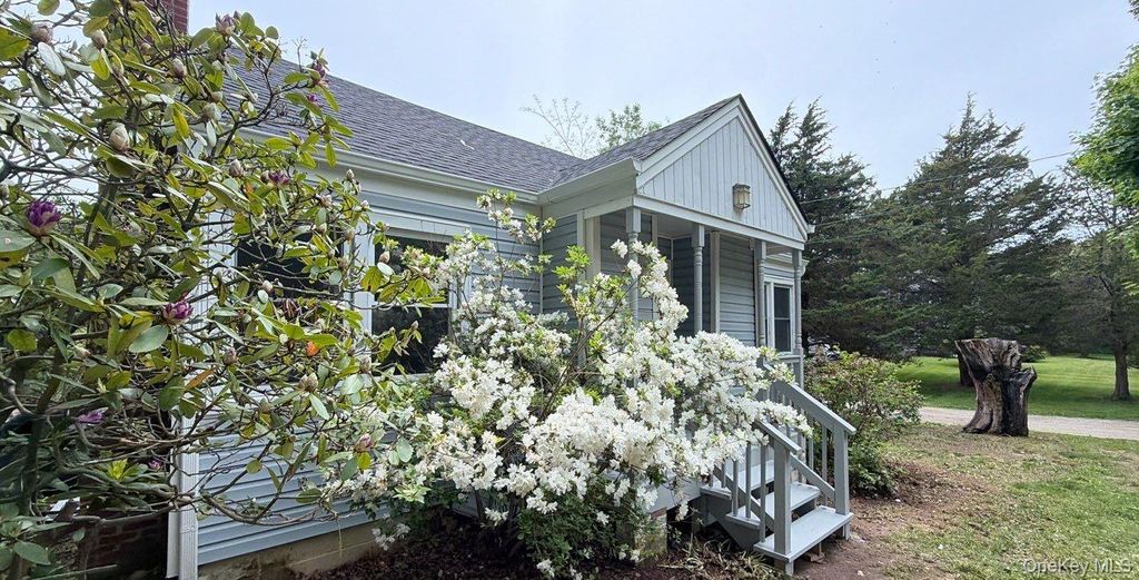 Photo of 6900 Main Bayview Road, Southold, NY 11971 (MLS # 1007215)