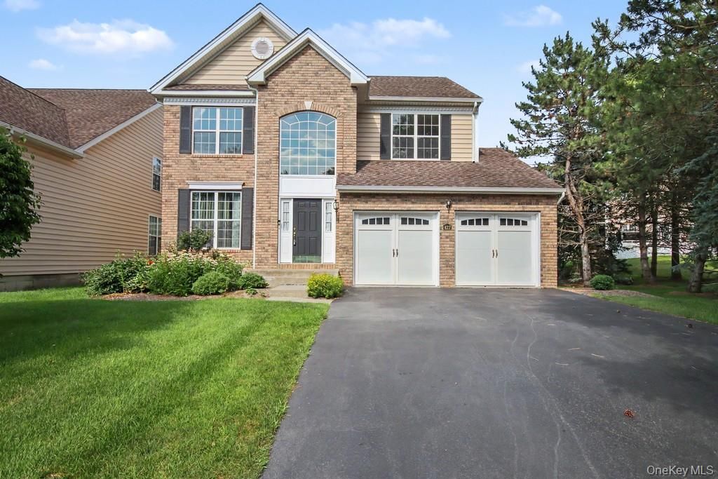 Photo of 427 Vassar Place, Fishkill, NY 12524 (MLS # 1024194)