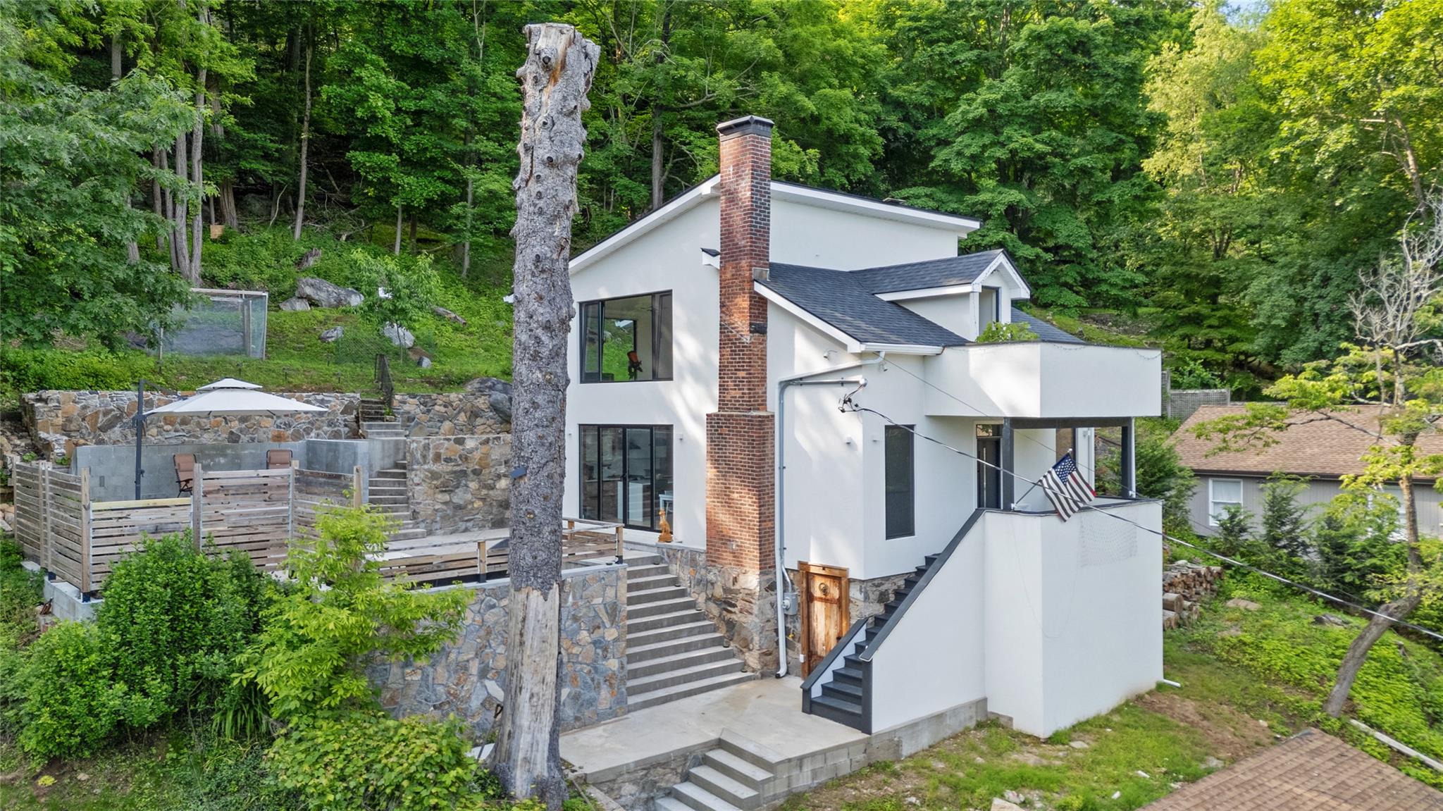 Property for Sale at Mountain Road, Pleasantville, New York - Bedrooms: 3 
Bathrooms: 2 
Rooms: 6  - $977,700