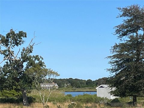 Vacant Land For Sale - 553 Main Street<br/> Westhampton Beach, NY 11978