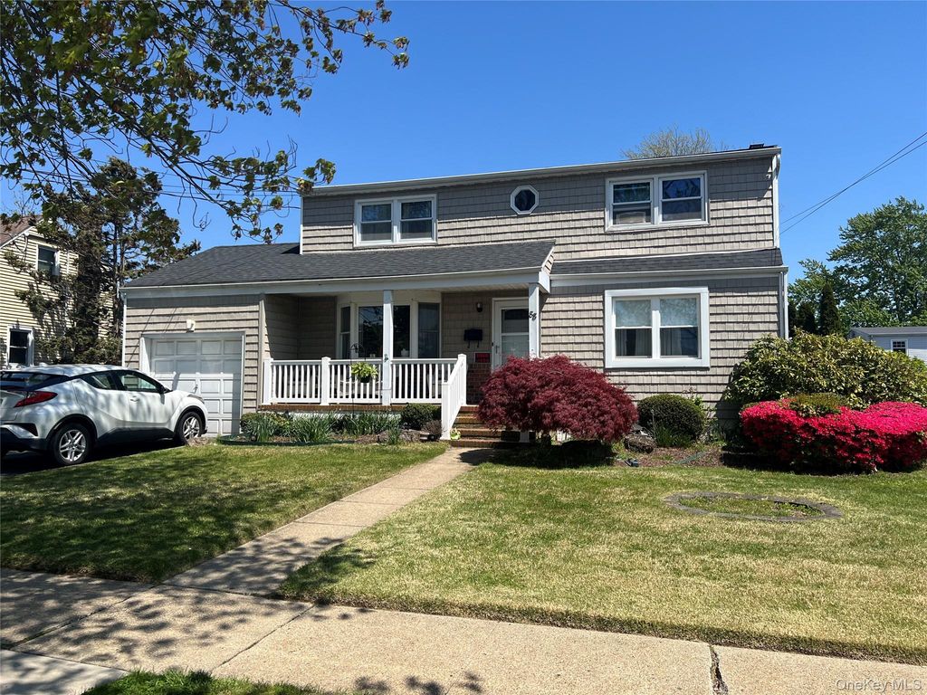 Photo of 88 Crestwood Boulevard, Farmingdale, NY 11735 (MLS # 1003713)
