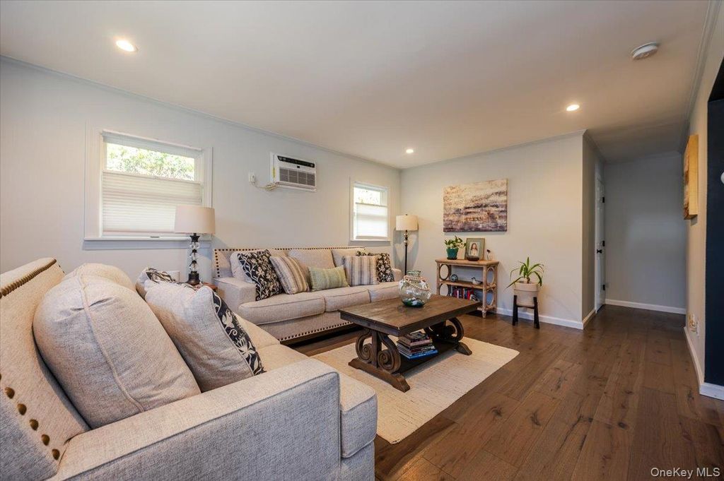 Photo of 614 Franklin Boulevard, Long Beach, NY 11561 (MLS # 991274)