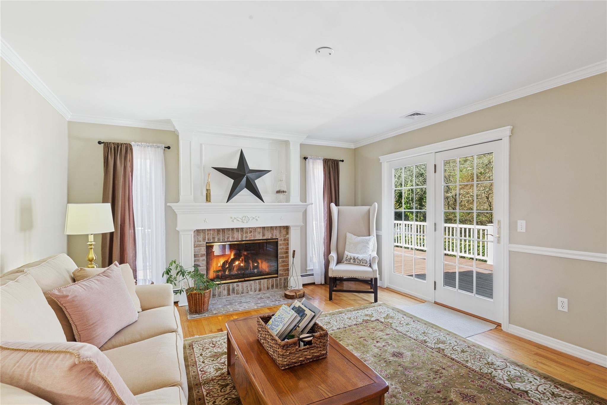 14 Cedar Street, Moriches, New York image 10