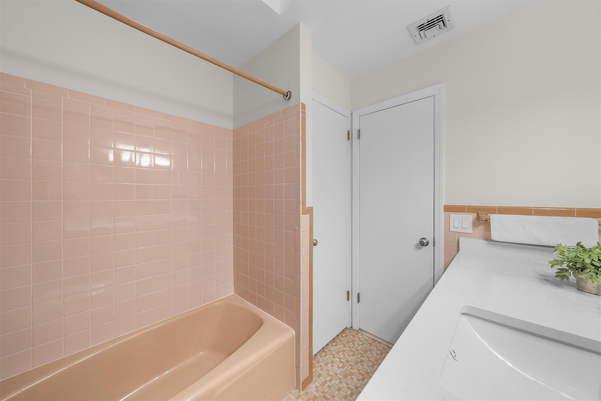 16 Garey Drive, Chappaqua, New York image 27